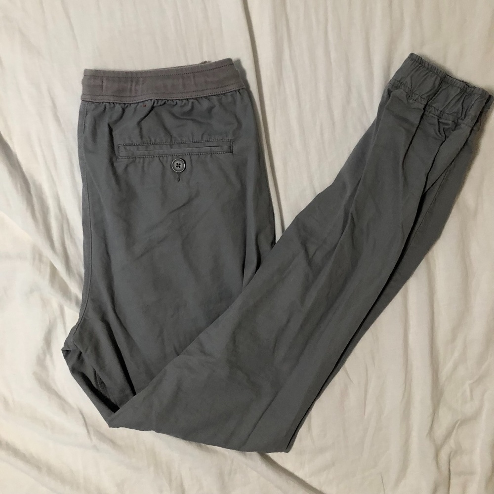 Mossimo Light weight grey joggers